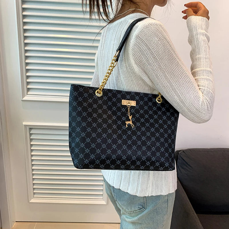 Women's soft leather tote bag