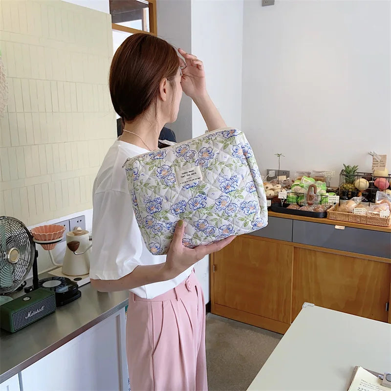 Makeup Organizer Bag