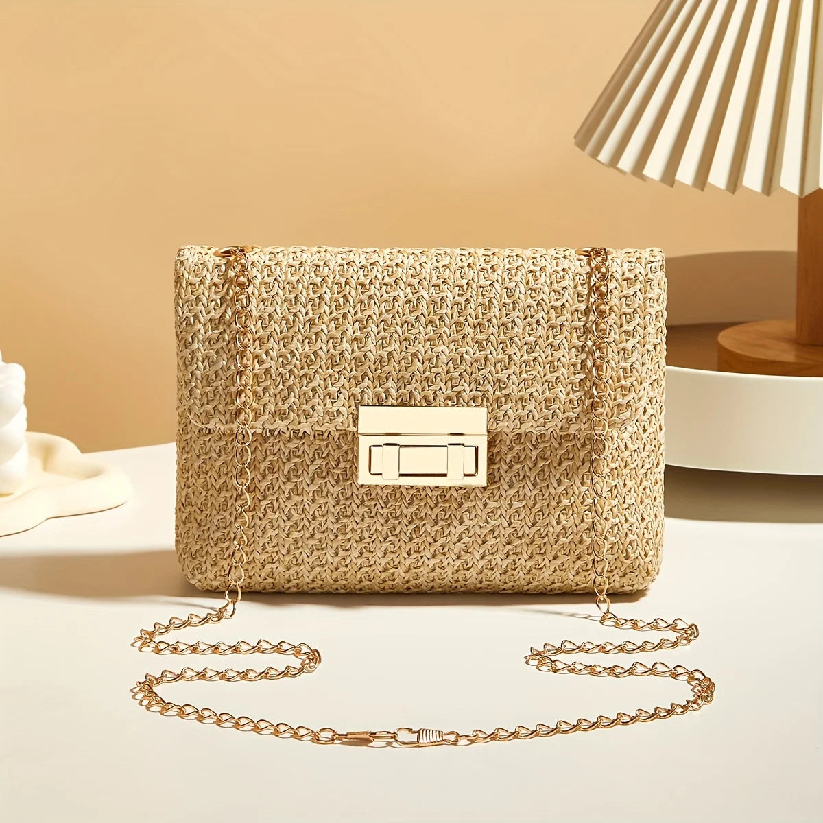 Woven straw shoulder bag