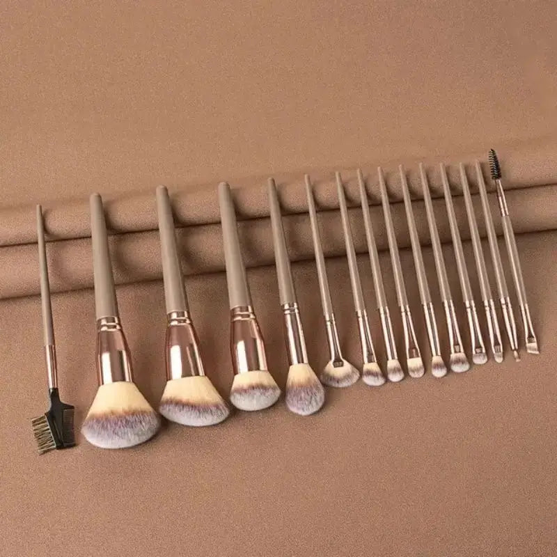 Soft Fluffy Professional Makeup Brush Set