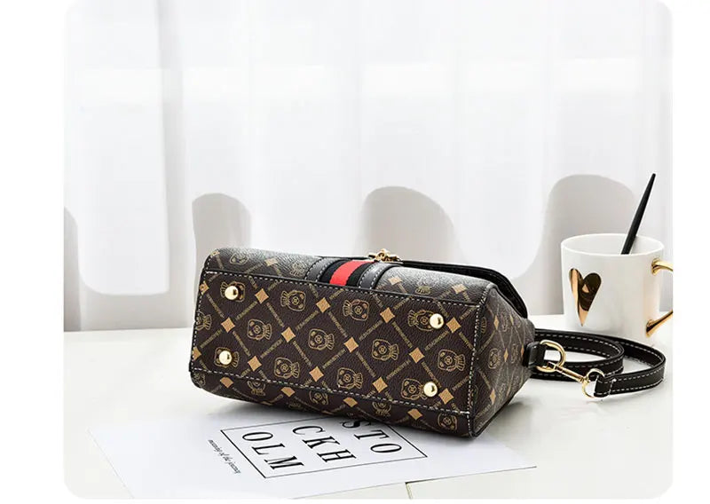 Elegant Shoulder Bag