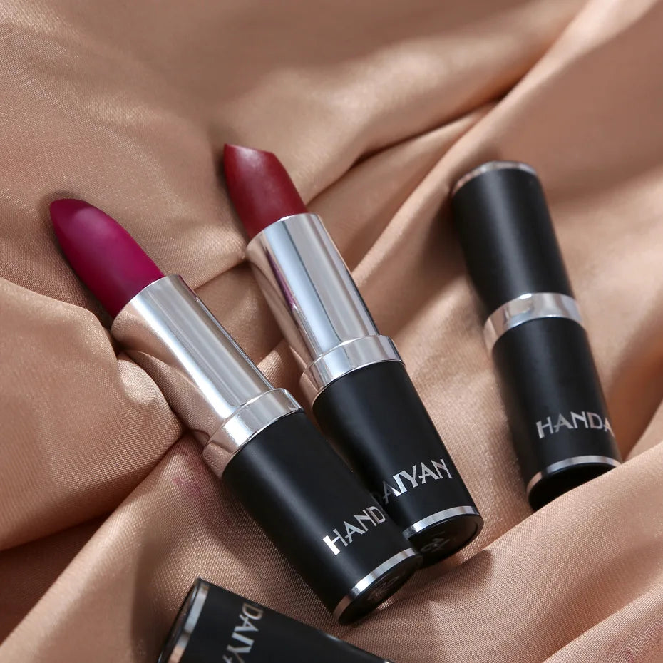 HANDAIYAN 12-Color Matte Velvet Lipstick – Long-Lasting & Waterproof