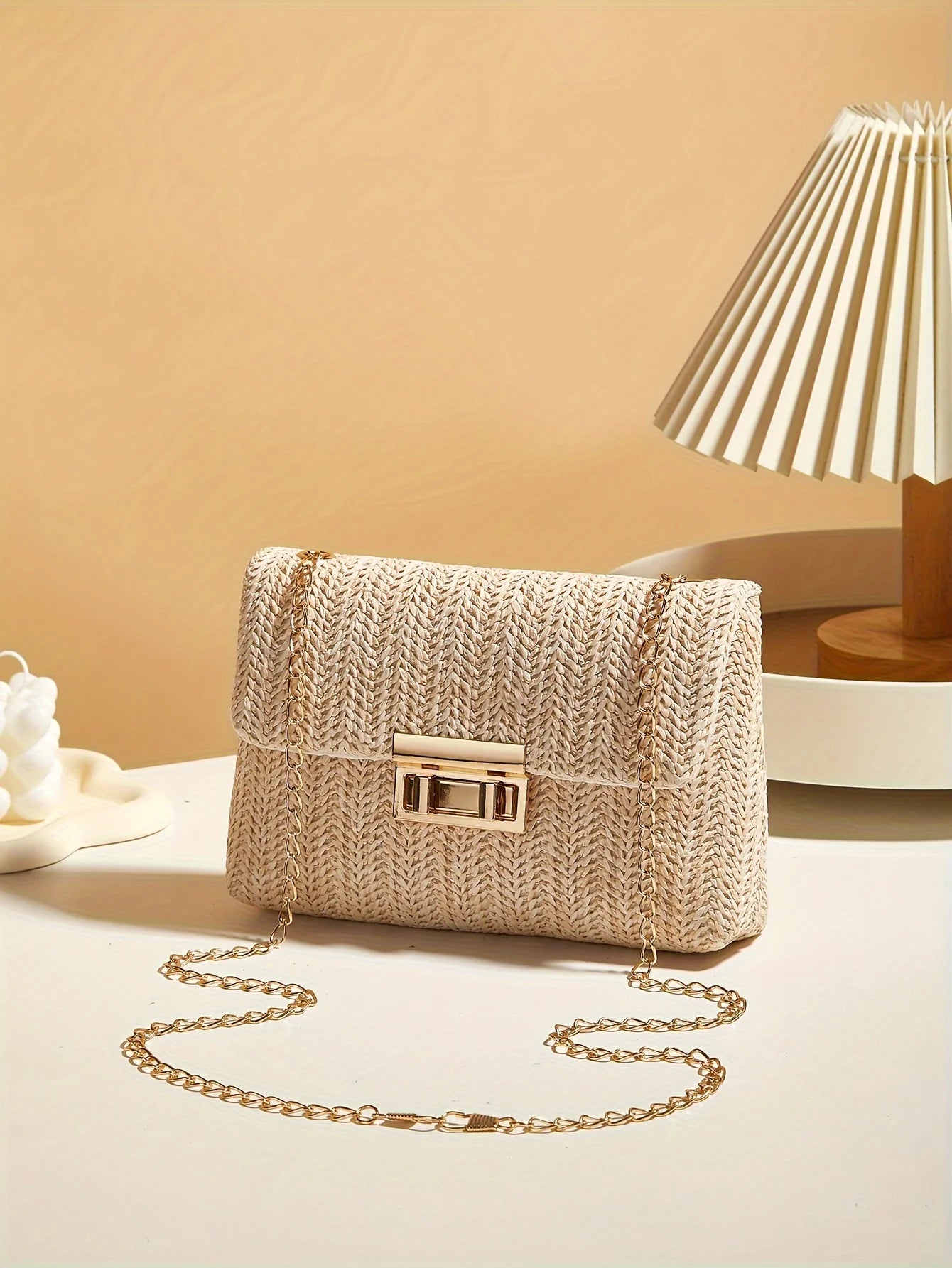 Woven straw shoulder bag