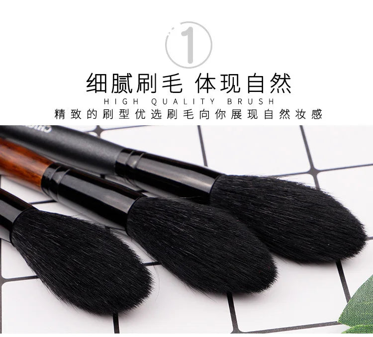 Chichodo Makeup Brush