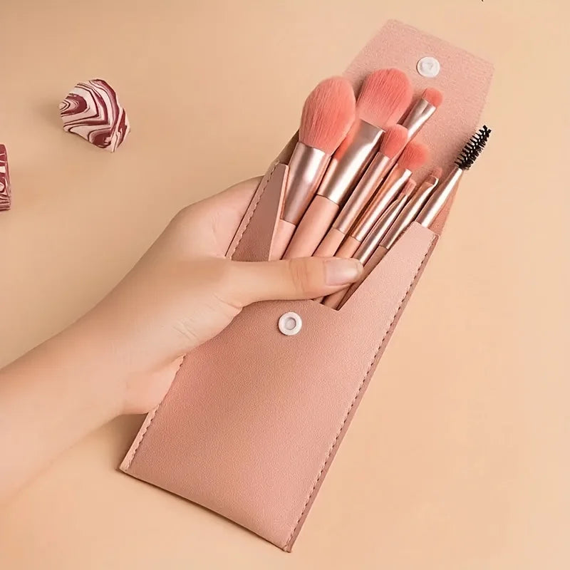 8-Piece Travel Makeup Brush Set – Includes Bag
